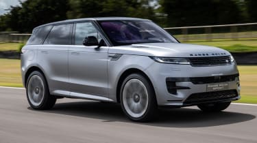 New Range Rover Sport - front tracking