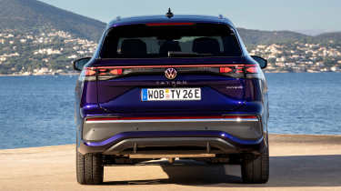 Volkswagen Tayron - full rear