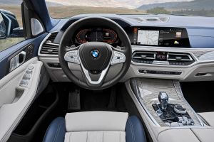 BMW X7 spy shot - interior