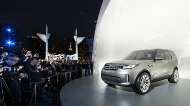 Land Rover Discovery Vision Concept Pictures Auto Express