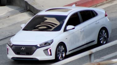 Hyundai Ioniq - front