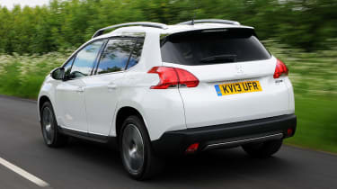 Peugeot 2008 e-HDi rear action