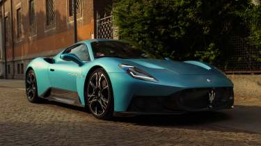 Maserati MCPura - front 