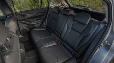 Subaru Impreza 2017 - back seats