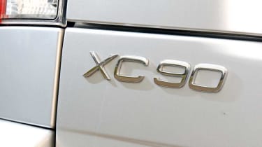 Volvo XC90 badge