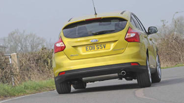 Focus shoot-out rear