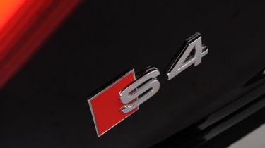 Audi S4 Avant badge