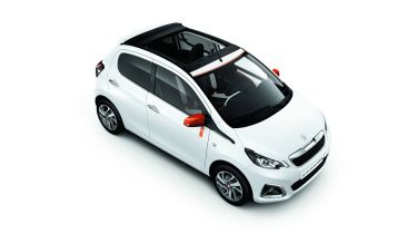 Peugeot 108 Roland Garros front white