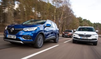 renault kadjar vs skoda karoq vs peugeot 3008 group test header