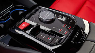 BMW M5 Touring - centre console