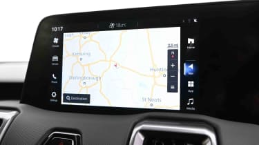 Suzuki e Vitara - sat-nav