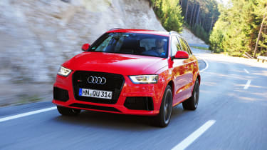 Audi RS Q3 tracking
