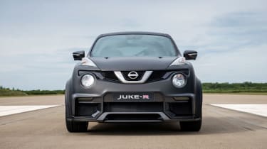 Nissan Juke-R front