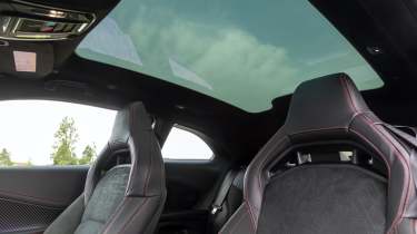Dodge Charger Sixpack - panoramic roof 