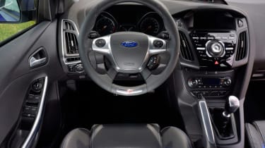 Ford Focus ST dash