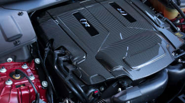 Jaguar XJR engine