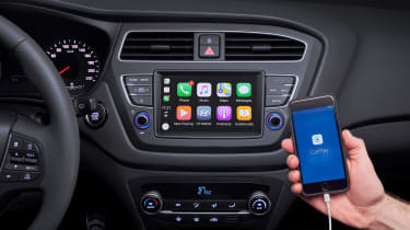 Hyundai i20 facelift - Apple CarPlay