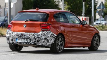 BMW 1-Series facelift spy shots - rear