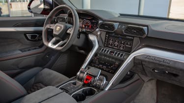 Lamborghini Urus - interior black