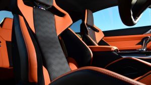 BMW M4 Competition - seats