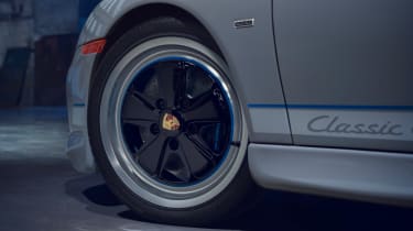  Porsche 911 Classic Club Coupe - 7