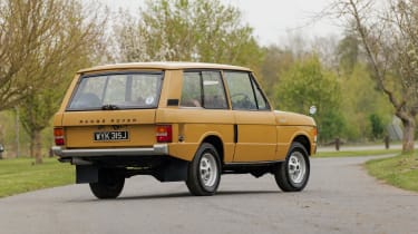 Range Rover Mk1 – rear static