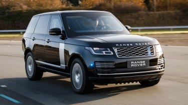 Range Rover Sentinel front