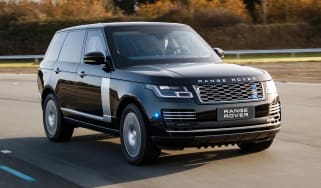 Range Rover Sentinel front