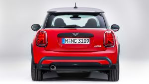 MINI 3-door hatch facelift - full rear red