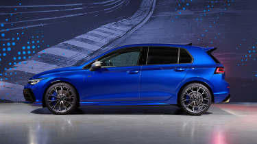 Volkswagen Golf R - side static