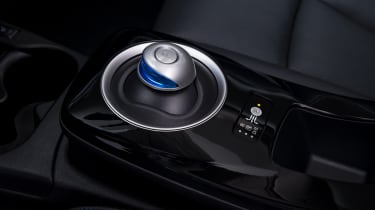 2013 Nissan Leaf gear lever