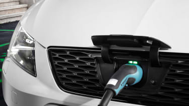 SEAT Leon Verde plug-in hybrid charging