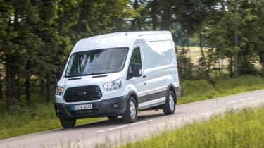 Ford Transit - front action
