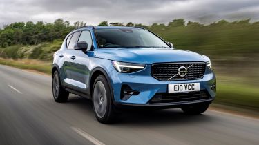 Volvo XC40 - front tracking