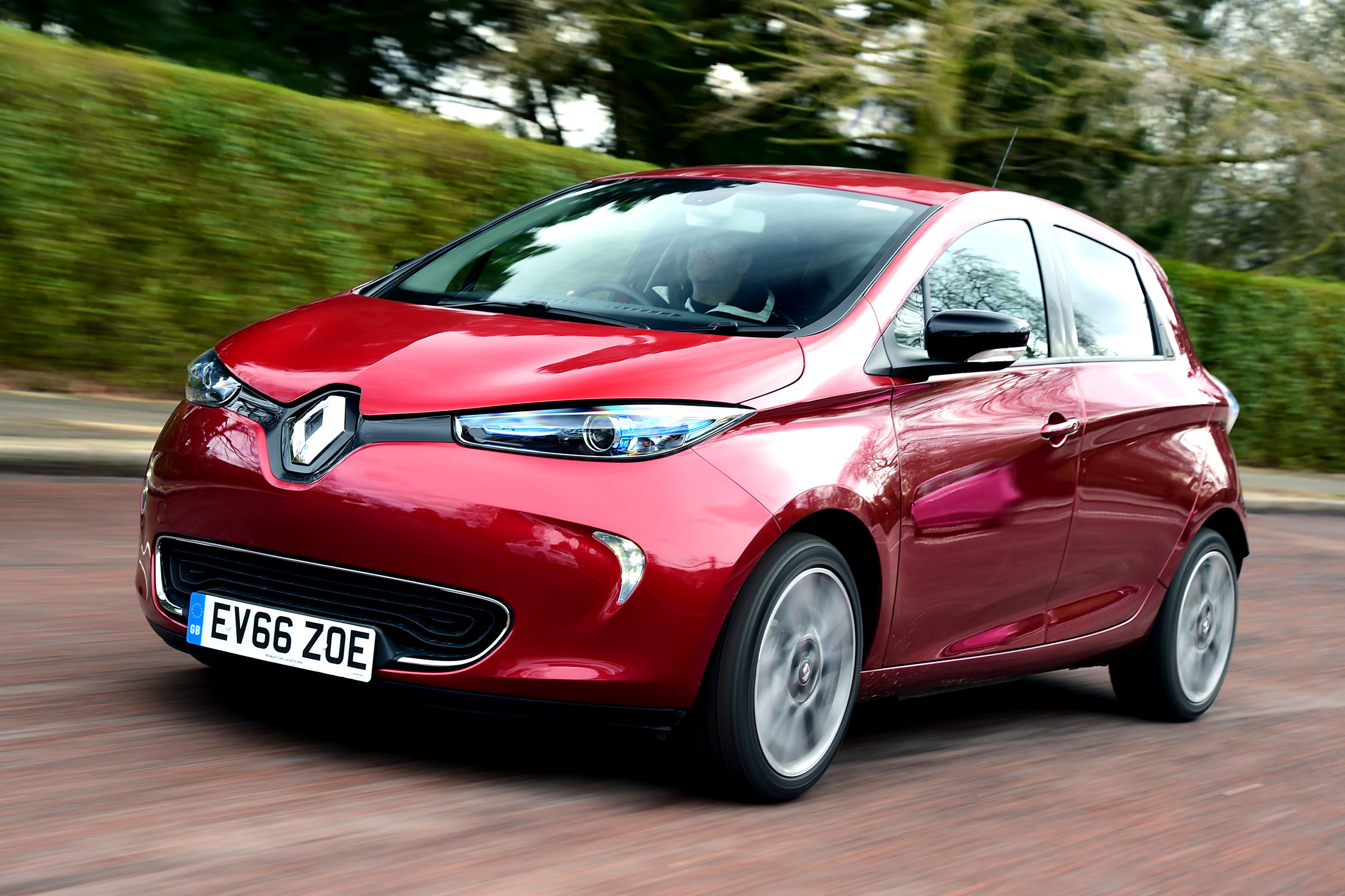 Renault ZOE - Best electric cars | Auto Express