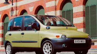 Fiat-Multipla-side-view