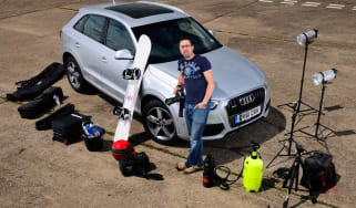 Audi Q3 front header