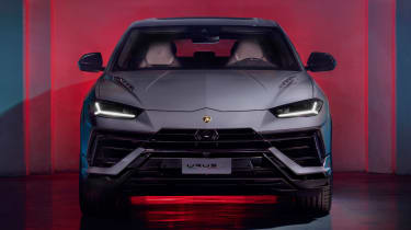 Lamborghini Urus S - full front