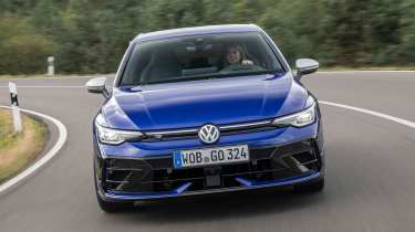 Volkswagen Golf R - full froint