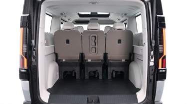 Kia PV5 Passenger - boot