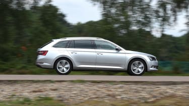 Skoda Superb Estate - side