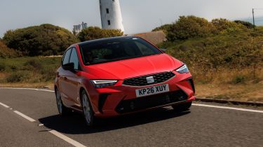 SEAT Ibiza advertorial - front tracking