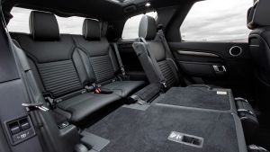 Used Land Rover Discovery 5 - rear seats