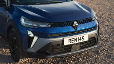 Renault Captur facelift UK - front detail