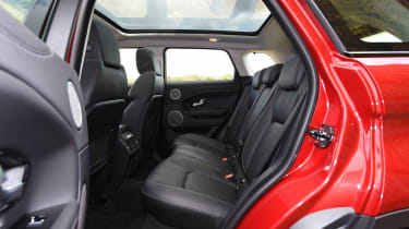 Range Rover Evoque facelift Mk1 - rear seats