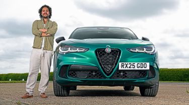 Alfa Stelvio Quadrifoglio - front end