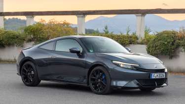 Honda Prelude - front static