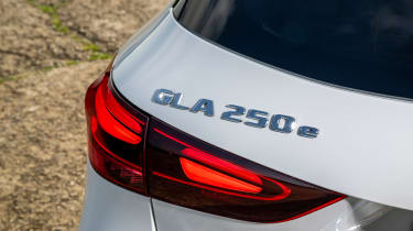 Mercedes GLA facelift - rear badge