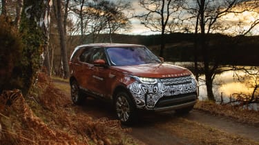 Land Rover Discovery prototype - twilight