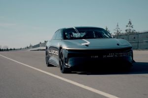 Lucid Air EV 235mph test